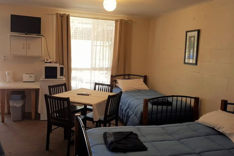 Murray Gardens Cottages & Motel - Hervey Bay Accommodation 3