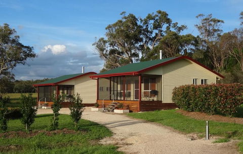 Maric Park Cottages - Hervey Bay Accommodation 6