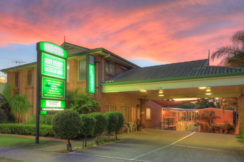 Bent Street Motor Inn - Hervey Bay Accommodation 1