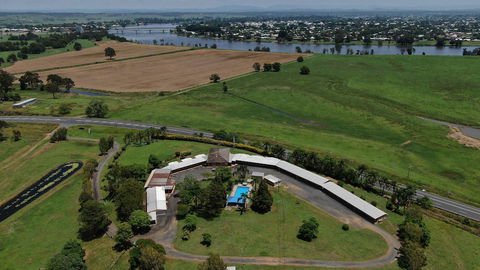 Jacaranda Motor Lodge - Tourism Hervey Bay 0