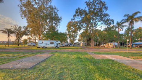 Glenwood Tourist Park & Motel - Hervey Bay Accommodation 3