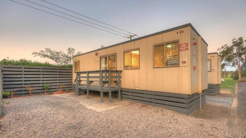 Glenwood Tourist Park & Motel - Hervey Bay Accommodation 1