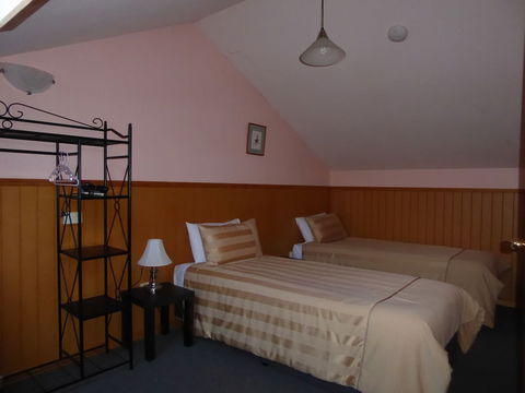Platypus Park Country Retreat - Hervey Bay Accommodation 2