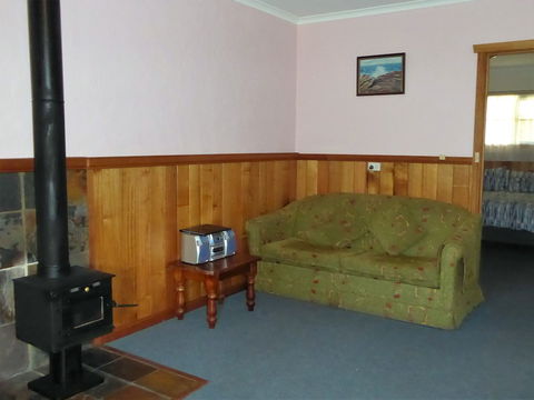 Platypus Park Country Retreat - Hervey Bay Accommodation 4