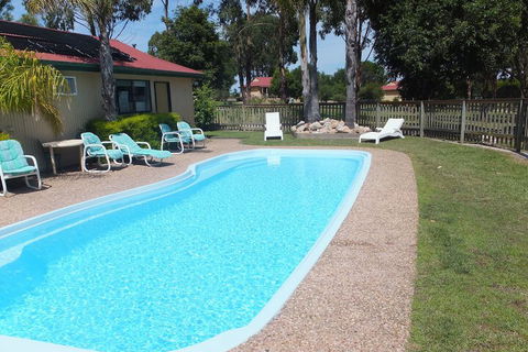 Lakes Entrance Country Cottages - Tourism Hervey Bay 5