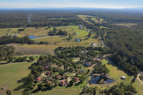 Lakes Entrance Country Cottages - Tourism Hervey Bay 2