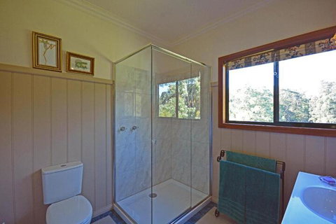 Araluen Park Cottages - Tourism Hervey Bay 5