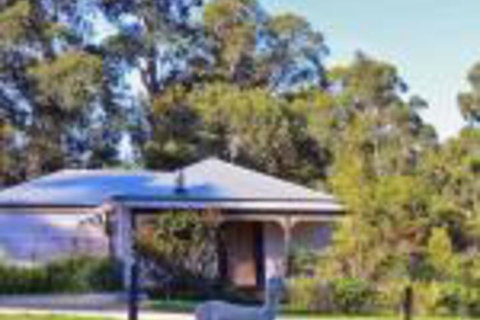Araluen Park Cottages - Tourism Hervey Bay 0