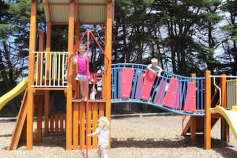 Gum Tree Caravan Park - Hervey Bay Accommodation 0