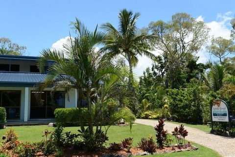 Apollo Jewel Beachfront Apartments - Tourism Hervey Bay 4
