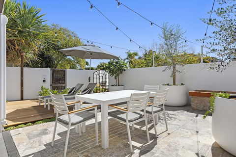 Alamode - Tourism Hervey Bay 1