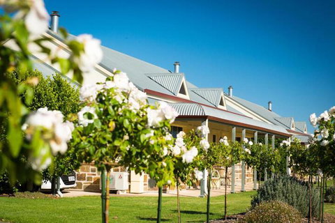 Barossa Vineyard Cottages - Hervey Bay Accommodation 3