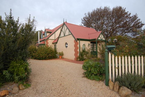 The Dove Cote - Hervey Bay Accommodation 6