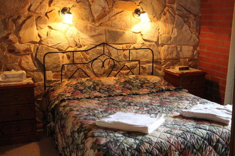 Langmeil Cottages - Hervey Bay Accommodation 3
