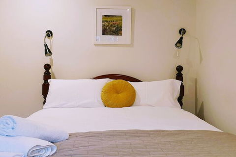 Misty Glen Cottage - Hervey Bay Accommodation 4