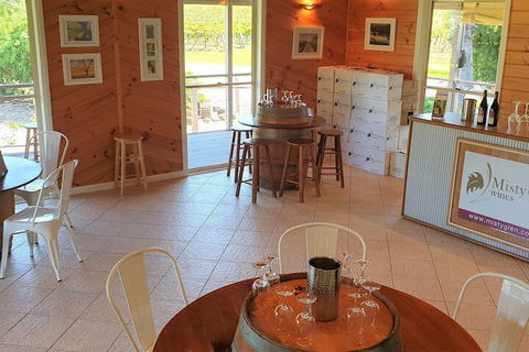 Misty Glen Cottage - Hervey Bay Accommodation 3