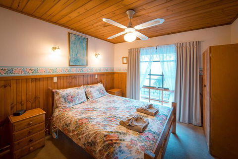 Sanctuary Park Cottages - Hervey Bay Accommodation 7