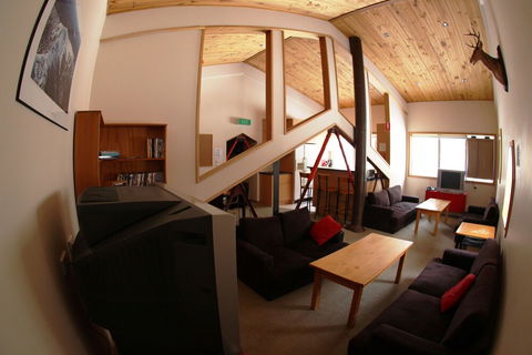 Sugarbush Lodge & Apartments - Hervey Bay Accommodation 5