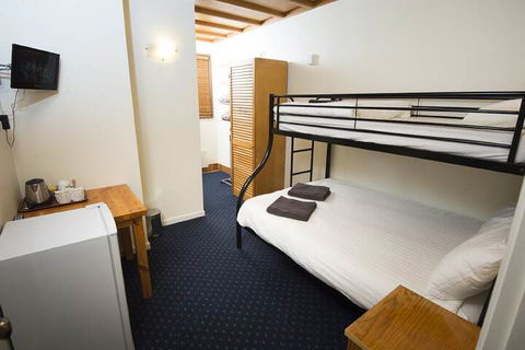 Enzian Hotel - Mt Buller - Hervey Bay Accommodation 6