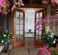 Milton Country Retreat The Chocolate Cottages - Hervey Bay Accommodation