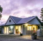 One Tree Bed  Breakfast - Tourism Hervey Bay
