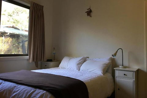 The Ledge Holiday House - Tourism Hervey Bay 3