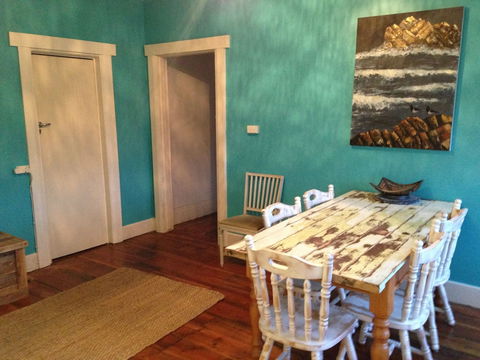 The Spotted Salmon Cottage - Hervey Bay Accommodation 5