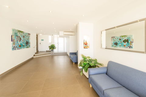 Berkeley On The Beach - Hervey Bay Accommodation 2