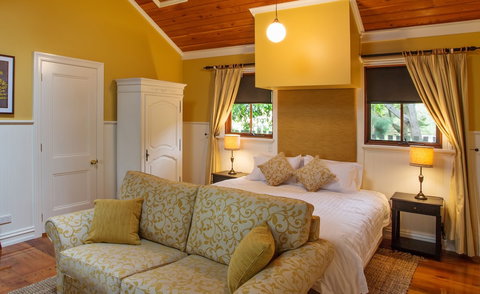 Oak Tree Lodge - Tourism Hervey Bay 4