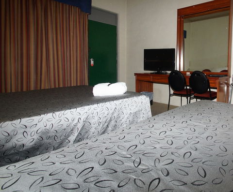 Seaton Arms Motor Inn - Hervey Bay Accommodation 3