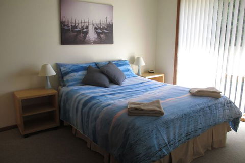 Anchorbell Holiday Apartments - Hervey Bay Accommodation 6