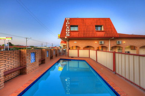 Midlands Motel - Hervey Bay Accommodation 3