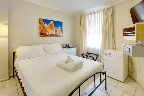 Neutral Bay Lodge - Tourism Hervey Bay 7