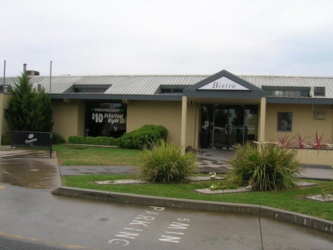 Overlander Hotel Shepparton - Hervey Bay Accommodation 0