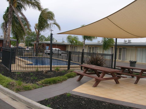 Overlander Hotel Shepparton - Hervey Bay Accommodation 1