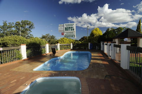 McNevin's Warwick Motel - Hervey Bay Accommodation 5