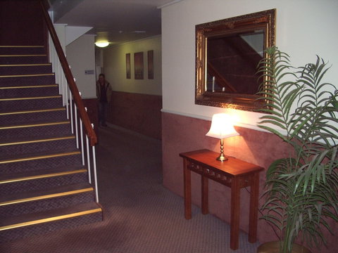 Lindy Lodge Motel - Hervey Bay Accommodation 0