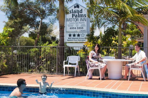 Island Palms Motor Inn - Hervey Bay Accommodation 3