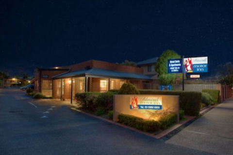 Admiral Motor Inn - Tourism Hervey Bay 0