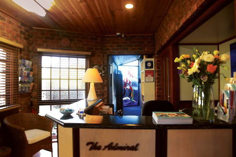 Admiral Motor Inn - Tourism Hervey Bay 2