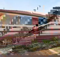 Yarra Glen Racecourse Apartments - Hervey Bay Accommodation