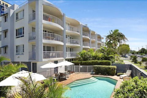The Beach Houses - Hervey Bay Accommodation 0