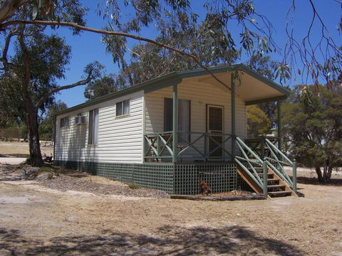 Stawell Park Caravan Park - Hervey Bay Accommodation 3