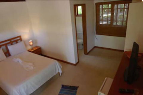 Emaroo Hotel Port Hughes - Hervey Bay Accommodation 5