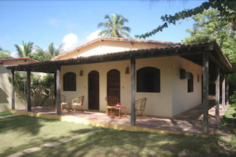 Emaroo Hotel Port Hughes - Hervey Bay Accommodation 0