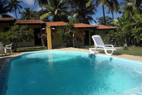 Emaroo Hotel Port Hughes - Hervey Bay Accommodation 3