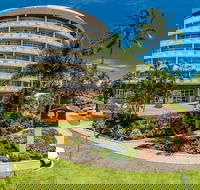 DoubleTree by Hilton Hotel Cairns - Tourism Hervey Bay