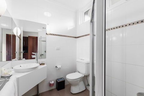 The Commodore - Hervey Bay Accommodation 2