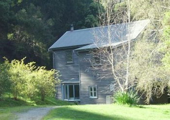 Allenvale - Tourism Hervey Bay 1