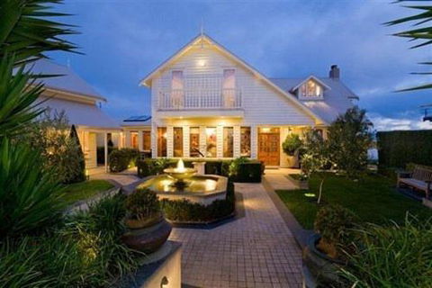Apollo Bay Guest House - Hervey Bay Accommodation 5
